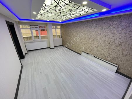 Emlak Danışmanım'dan Maraşal Çakmak Göktuğ Caddasinde Uygun Fiyata Lüks Daire....