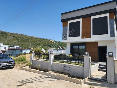 İzmir Seferihisar Doğanbey De Satılık Müstakil Yazlık Villa 3+1