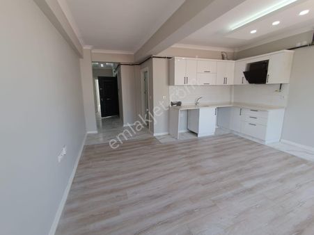 ***akademi'den Sütlüce'de Komple Satılık Yeni Bina***