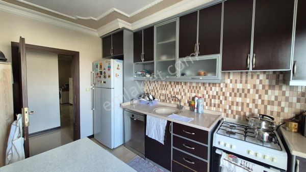 Ra Gayrimenkul Şehitmustafa Mh.satılık Ferah 3+1 Daire