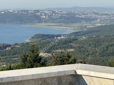 Sapancada Manzara Ve Tasarım İle Etkileyici 1 Dönüm Arsada Villa