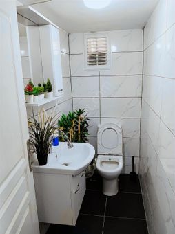 Antalya Merkezi Mükemmel Lokasyon Katta 3+1 Satılık