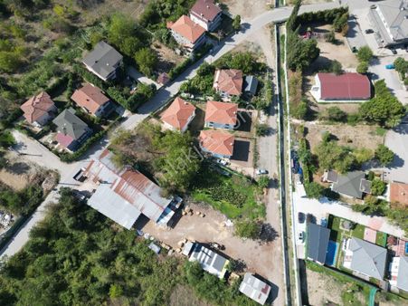 Turyaptan Sapanca İyi Lokasyonda Villa Veya Konuta Uygun Arsa