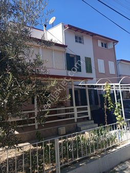 Kuşadası Yavansu Da İzolasyonu Ve Tadilatı Yapilmis 4+1 Villa
