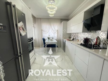 Royalest'ten Tramvaya Sıfır Defalife Hastanesine Yakın Lüks 3+1