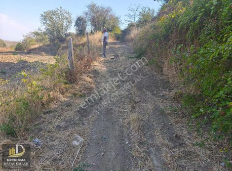 Bandırma Detay Emlaktan Çakıl Mahallesinde 785 M2 Köy İçi Tarla