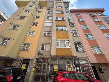 Beşiktaş Balmumcu Dikiltaşta Metroya Yakın Ara Kat 3+1 Kiralık Daire