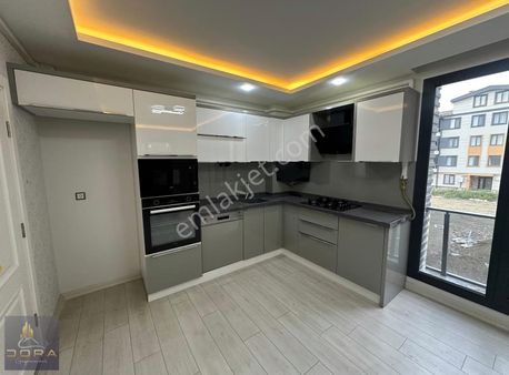Dora'dan Altınkum'da Doğalgazlı Ara Kat 1+1 Satılık Daire
