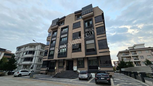 Remax Mid'den Gaziosmanpaşa'da Sıfır 1+1 Kiralık Lüks Daire