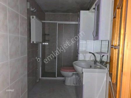 Samsun Atakum Cumhuriyet Mahallesi'nde Asansörlü 3+1 Satılık Daire