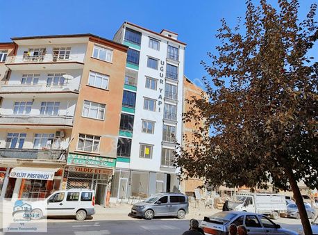 Kültür Mah Pazar Kavşağı Satılık 2+1 Sıfır Ara Kat Daire