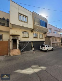 Yeşilevler Osmanlı Camii Civarında 3 Katlı Doğalgazli Müstakil