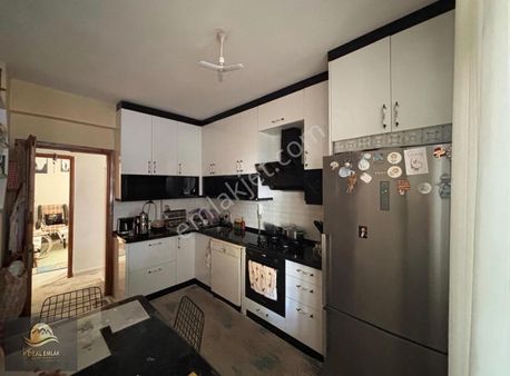 Yeşilyurt Mah. Satılık 3+1 Daire