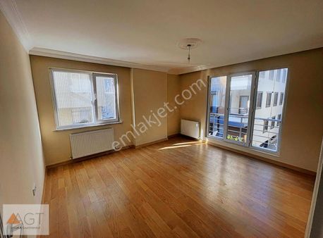 Agt'den Yamanevler Mah.85m2 2+1 Ara Kat Satılık Konut