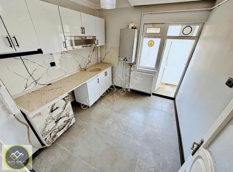 Sincan Merkez'e 5 Dk !! Katta Masrafsız 3+1 Daire Fırsatı Kaçmaz