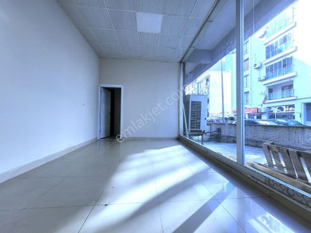 Menemen Merkezde Satılık Dükkan