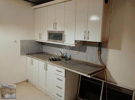 Selvilitepe'de 120 M² 3+1 D.gazlı 2.kat 13 Yıllık Daire