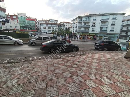 Murat Türkmen'den Etimesgut_30_ağustos_mah. Merkezi_yerde Satılık 240-m2 Depolu_dükkan