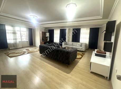 Ataşehir Aşık Veysel Mahallesinde 2+1 Satılık Daire/ticari