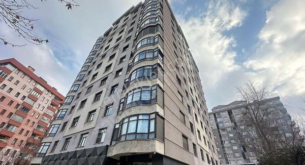 Fetih Cad Cepheli İl Jandarma Yakını Satılık 4+1 Arakat Daire