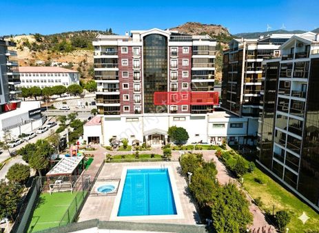 Söke Atatürk Mah. Prestij Park Evlerinde Satılık 3+1 Daire