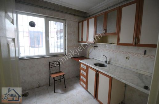 Keskin Emlak Satılık Cadde Üzeri Kot 2 Daire