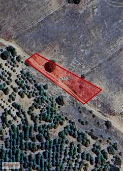 Yeşilova Büyükyaka Da 800 M2 Tarla