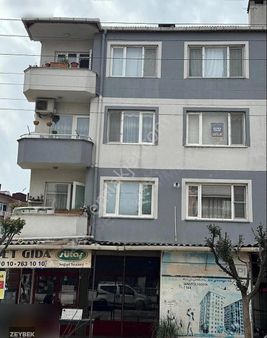 Zeybek Emlaktan Kurtuluş'ta Cadde Üstü Ara Kat Dairemiz Satılık