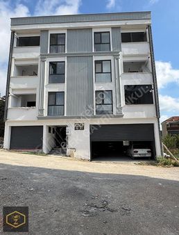 Zeybek Emlaktan Karşıyaka Da Ara Kat 1+1 Sıfır Dairemiz Satılık