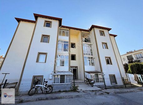 Remaxdem Den İçtaşlar Da Satılık Temiz Bakımlı Daire