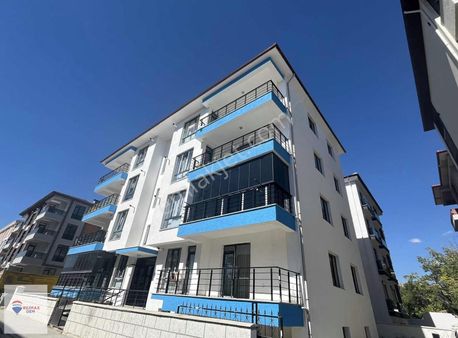 Remaxdem'den Satılık 2+1 Güney Cephe Daire