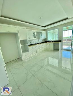 Nevroz Park Civarında Kiralık 3+1 Lüks Daire