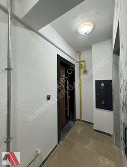 Sümbüller'den Katta Tek Daire Ebeveyn Banyolu Arakat Lüx 3+1