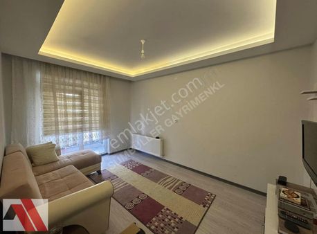 Sümbüller'den Aü Yakını İskanlı Ara Kat Balkonl Eşyalı Fırsat2+0