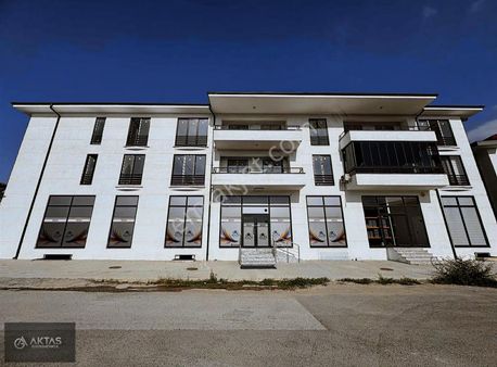 Günesler Merkezde Satılık 3.kat 3+1 Önü Acık Sıfır Daire