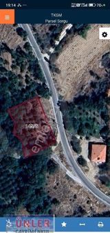 Büyukdedeköyünde 1111 Metrekare Asfalta Sıfır Konumda