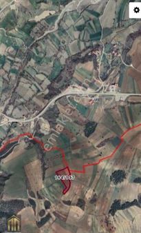 Anıt Emlaktan Satılık Tarla..