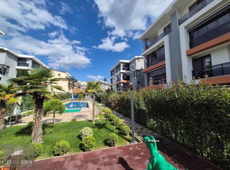 İsmail Şirinden Umurbeyde Özel Yapım Havuzlu Sitede Dublex Daire