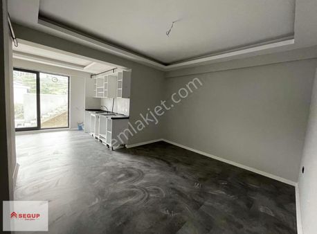 Atakum Yenimahalle Vatan Caddesi'nde 1+1 Satılık Dairenin