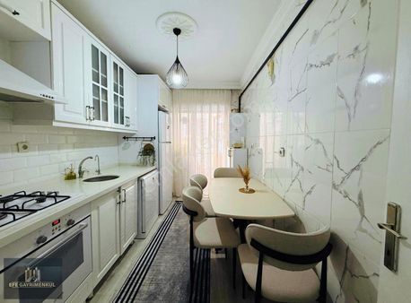 Efe Gayrimenkul'den Yeşilbayır Cadde Üzerinde 3+1 Yapılı Daire!!