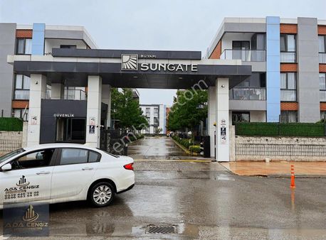 Bu Yapı Sungate Sitesinde 3+1 145 M2 Kilerli Yüksek Giriş Daire