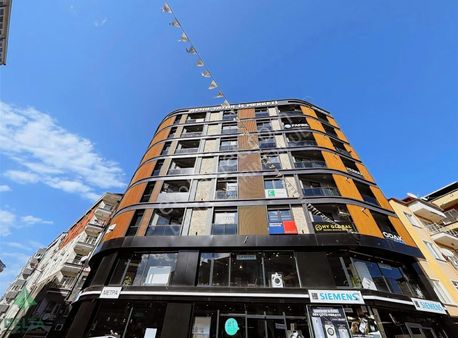 Delta Gayrimenkul'den Resul Yazar İş Merkezi Kiralık 2+1 Ofis!