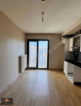 Terrace Mix'te Peyzaj Cephe Eşyasız Stüdyo Daire