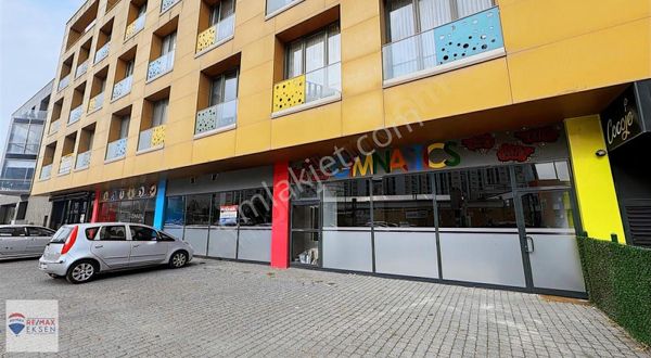 Sancaktepe Atatürk Caddesi Üzerinde Kiralık Dükkan