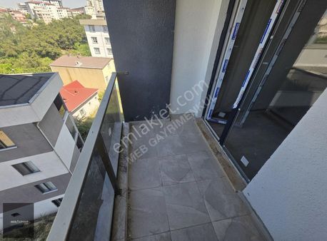 Meb Gayrimenkul Aydınlı Merkezde Satılık 3+1 Daire