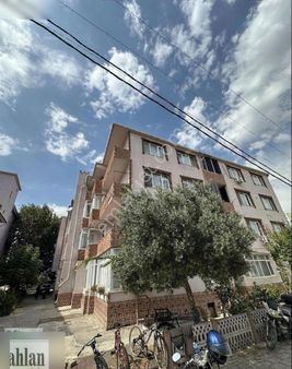 Şahlan Emlaktan Satılık Kurtuluş Mahallesinde Arakat Daire