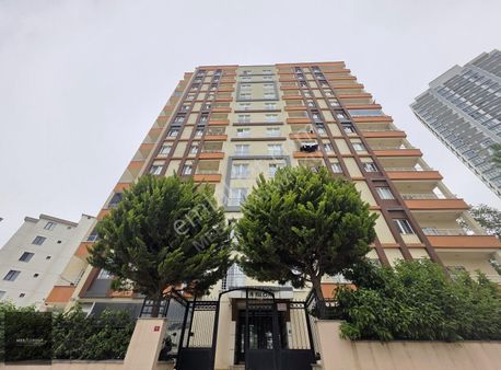 Meb Gayrimenkul Kartal'da Deniz Manzaralı Satılık 2+1 Daire