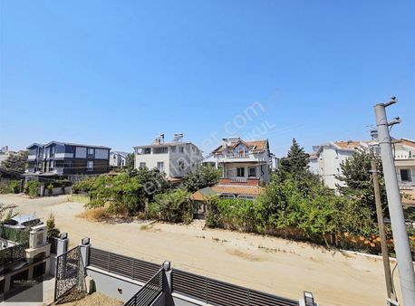 Meb Gayrimenkul Marmaraereğlisin'de Satılık 4+1 Villa