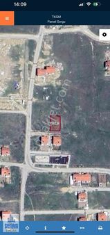 Sağlam Emlaktan Ertuğrulgazide Satılık 400lük Villa Arsası