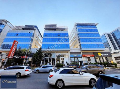 Balgat Satılık Prestijli Plaza Ofisi 186m2